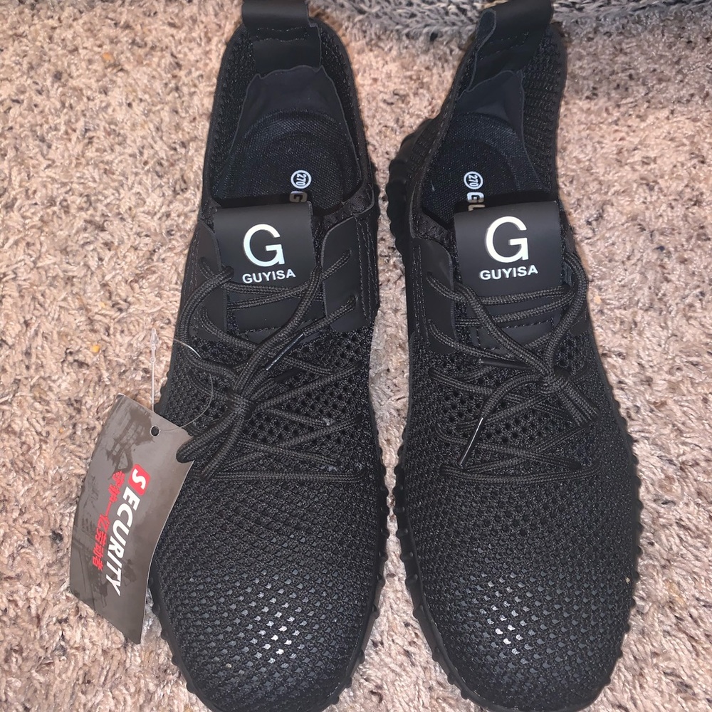 BRAND NEW W TAGS Men's Black Guyisa Sneakers - Picture 2 of 7